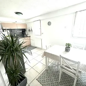  Appartement T2 La Roseraie France